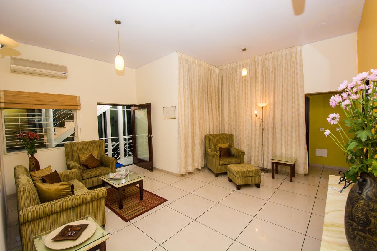 Mayflower Hayz Boutique Bangalore Luaran gambar